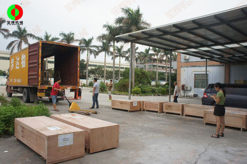 Cortadora de verduras para uso industrial.