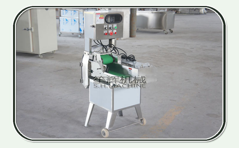 cortando carne congelada