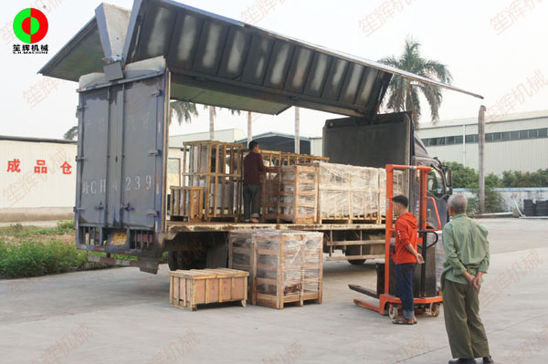 La máquina de carne de pescado y camarón y la máquina de corte con bulbo ordenada por el cliente de distribución vietnamita se enviarán en un futuro próximo