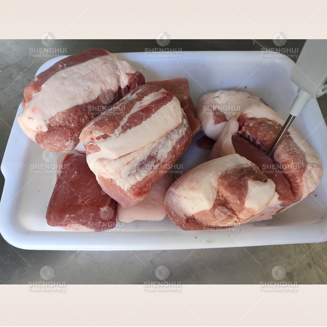 Máquina centrífuga tridimensional de alta velocidad para cortar carne en cubos, cortadora de carne congelada.