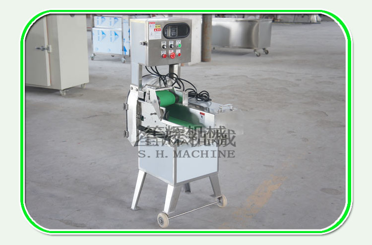 Cada comedor debe tener una gran cortadora de carne.